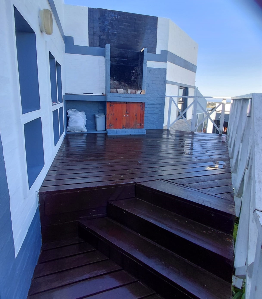 3 Bedroom Property for Sale in Stilbaai Wes Western Cape
